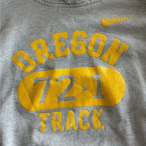 Nike Gray and Green Vintage Athletic Hoodie - Picture 4 of 5